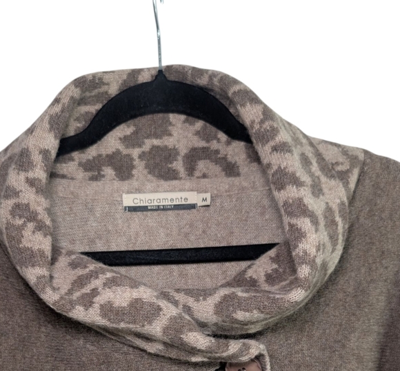 Made In Italy Wool Brown Sweater with Patterned Collar - Picture 2 of 7